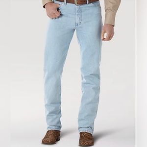 Men’s Wrangler Cowboy Cut Jean in Bleach